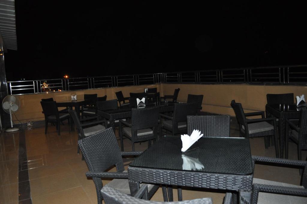 Hotel The Rio Haridwār Esterno foto